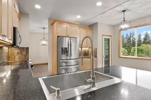 860 N P St, Washougal, WA 98671 - Photo 9