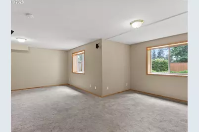 860 N P St, Washougal, WA 98671 - Photo 33