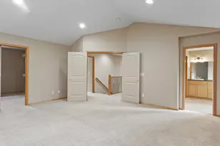 860 N P St, Washougal, WA 98671 - Photo 17