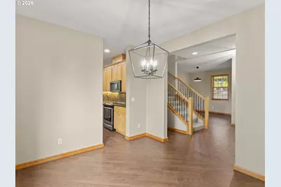 860 N P St, Washougal, WA 98671 - Photo 7
