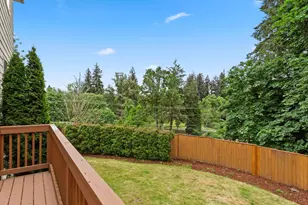 860 N P St, Washougal, WA 98671 - Photo 35