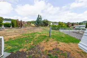 804 Shadow Ranch Ln, Roseburg, OR 97470 - Photo 31