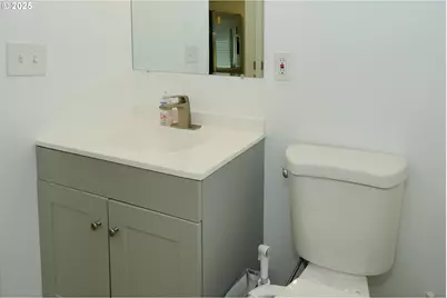 2650 SE 164th Ave, Portland, OR 97236 - Photo 7
