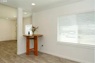 2650 SE 164th Ave, Portland, OR 97236 - Photo 11