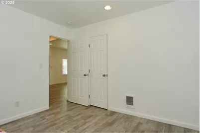 2650 SE 164th Ave, Portland, OR 97236 - Photo 17
