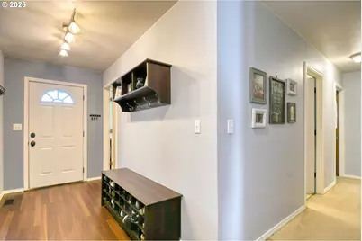 1626 SW 3rd St, Pendleton, OR 97801 - Photo 5