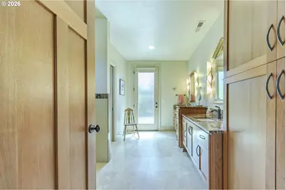 1470 Piper Ln, Eugene, OR 97401 - Photo 27
