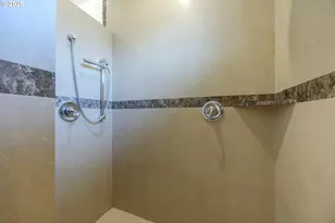 1470 Piper Ln, Eugene, OR 97401 - Photo 31
