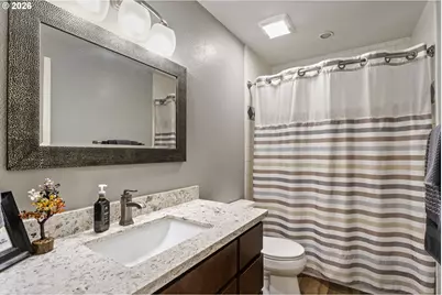 21532 SE Alder St, Gresham, OR 97030 - Photo 27