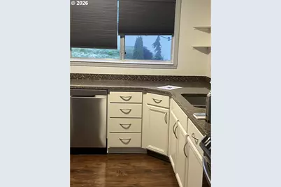 1855 5th St, Columbia City, OR 97018 - Photo 27