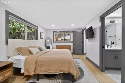 3739 SW Pomona St, Portland, OR 97219 - Photo 21