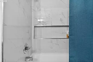 3739 SW Pomona St, Portland, OR 97219 - Photo 31