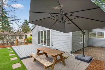 3739 SW Pomona St, Portland, OR 97219 - Photo 43