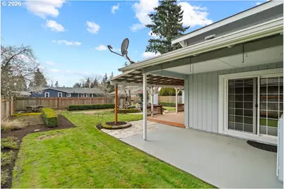 2276 B St, Hubbard, OR 97032 - Photo 15