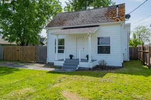 1126 6th Ave SE, Albany, OR 97321 - Photo 3