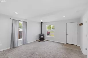 1126 6th Ave SE, Albany, OR 97321 - Photo 7