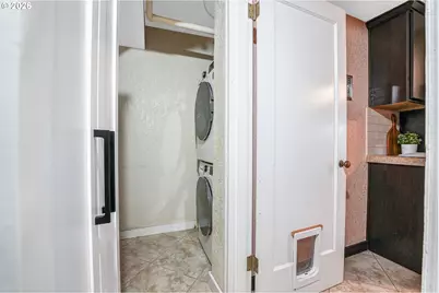 2025 SE Caruthers St #24, Portland, OR 97214 - Photo 25