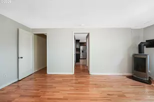 2025 SE Caruthers St, Portland, OR 97214 - Photo 21