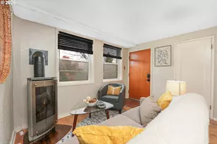 2025 SE Caruthers St, Portland, OR 97214 - Photo 19