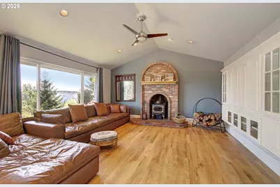 440 Fredrickson Rd, Woodland, WA 98674 - Photo 13