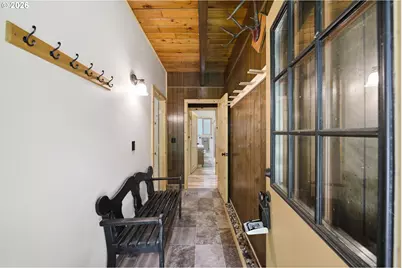 28061 E Mountain View Dr, Welches, OR 97067 - Photo 5