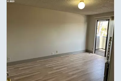 1640 Mill St, Eugene, OR 97401 - Photo 9