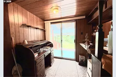 63554 Dusty Rd, Coos Bay, OR 97420 - Photo 11