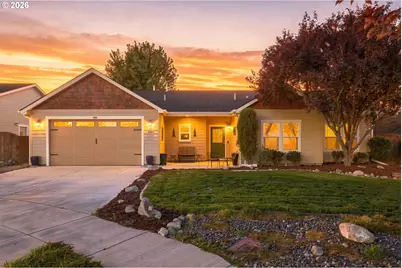 1036 SW Olive Ct, Hermiston, OR 97838 - Photo 1
