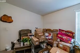 5323 Olympic Cir, Eugene, OR 97402 - Photo 29