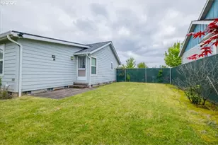 5323 Olympic Cir, Eugene, OR 97402 - Photo 39
