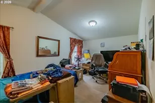 5323 Olympic Cir, Eugene, OR 97402 - Photo 33