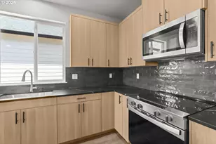 2638 NE Justus Ave, Estacada, OR 97023 - Photo 3