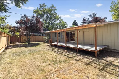 2485 Jackson St, Eugene, OR 97405 - Photo 31