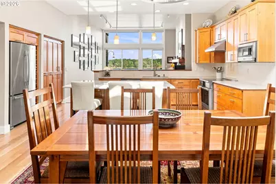 6118 S Riverpoint Ln, Portland, OR 97239 - Photo 15