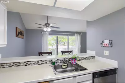 14633 SW Grayling Ln, Beaverton, OR 97007 - Photo 17