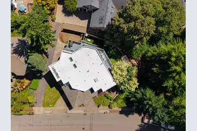 2906 Carriage Way #B, West Linn, OR 97068 - Photo 45