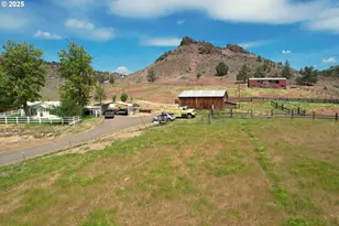 40300 Kahler Basin Rd, Spray, OR 97874 - Photo 25