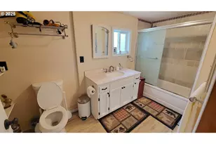 40300 Kahler Basin Rd, Spray, OR 97874 - Photo 13