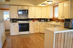 40300 Kahler Basin Rd, Spray, OR 97874 - Photo 5