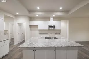 1492 Strawberry, Sweet Home, OR 97386 - Photo 13