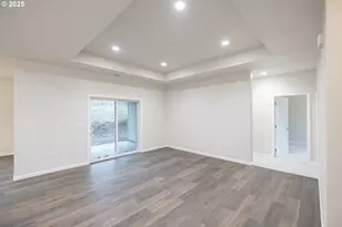 1492 Strawberry, Sweet Home, OR 97386 - Photo 3