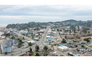 9245 Trout Pl, Gleneden Beach, OR 97388 - Photo 45