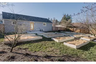 4815 SW Dickinson St, Portland, OR 97219 - Photo 21