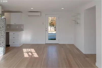 4815 SW Dickinson St, Portland, OR 97219 - Photo 11