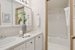 13335 SW Allen Blvd, Beaverton, OR 97005 - Photo 19