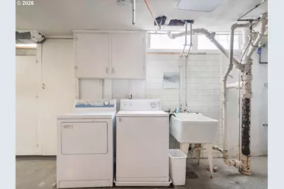 7060 NE Davis St, Portland, OR 97213 - Photo 15
