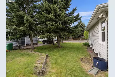 7060 NE Davis St, Portland, OR 97213 - Photo 17