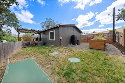 4458 Shoestring Rd, Riddle, OR 97469 - Photo 43