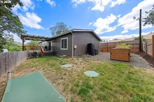 4458 Shoestring Rd, Riddle, OR 97469 - Photo 43