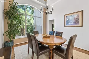 15116 SW Peachtree Dr, Portland, OR 97224 - Photo 9